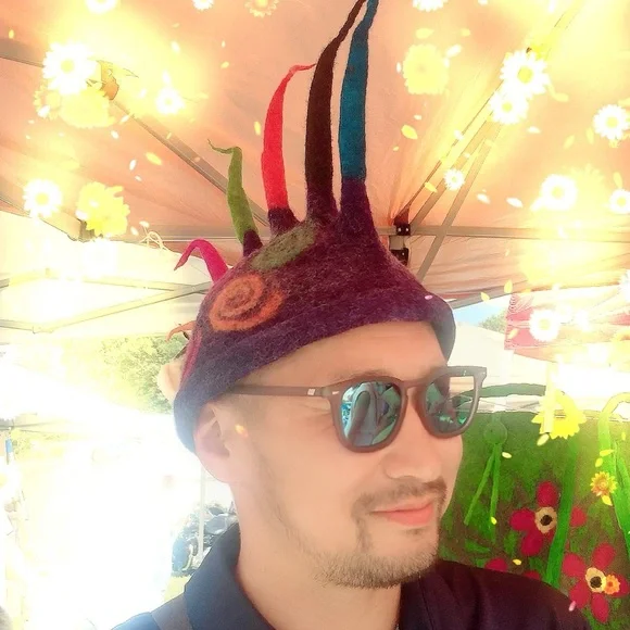 Handmade worsted wool hat - Picture 4 of 4